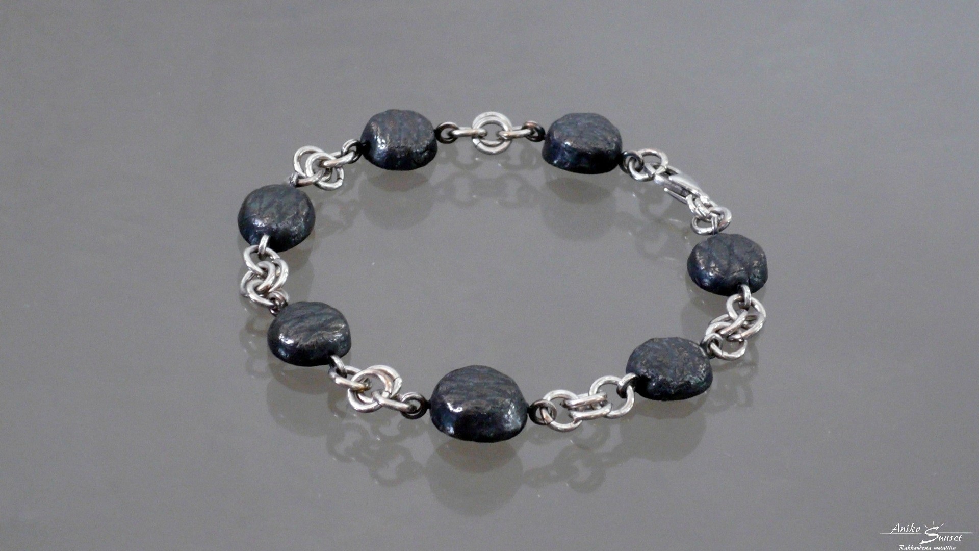 Salty liquorice bracelet - Silver